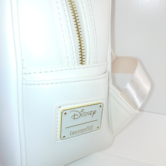 Loungefly Tangled Tower Backpack And Card Holder main image 5